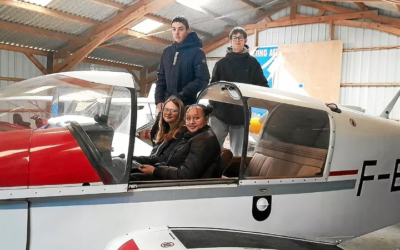 À Guiscriff, des jeunes en visite à l’aérodrome de Bretagne Atlantique